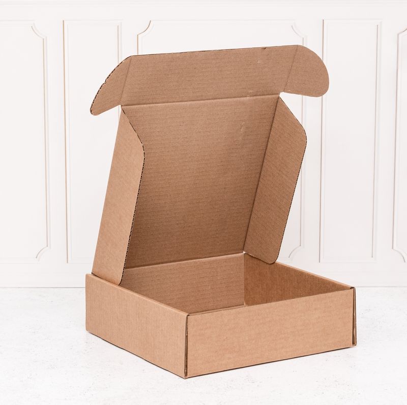 Box Corrugated Shipping 260mm x 260mm x 80mm Kraft (ea)