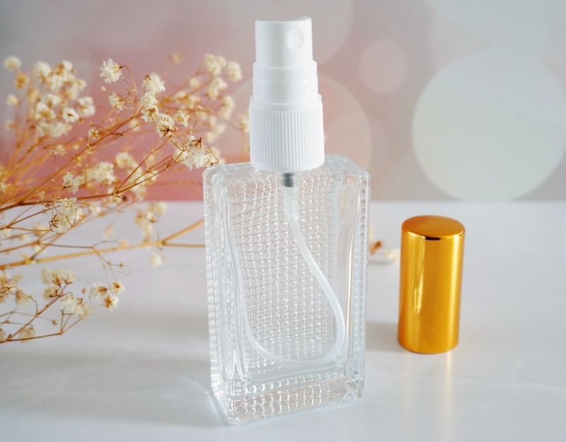 Perfume Bottle Square Ombre + White Pump +  Gold Cap 30ml