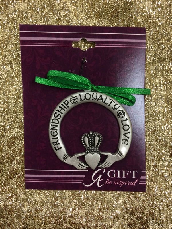 Claddagh Ornament Green Ribbon