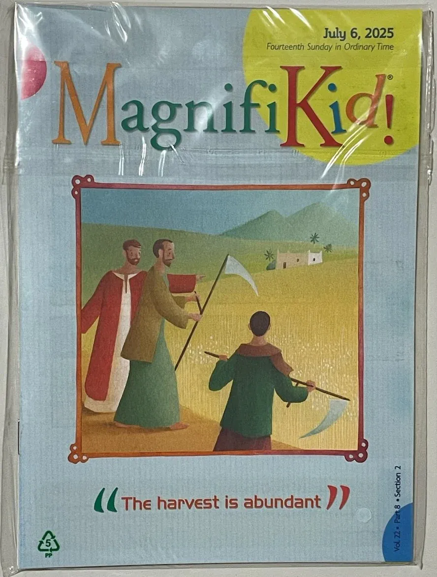 Magnifikid July