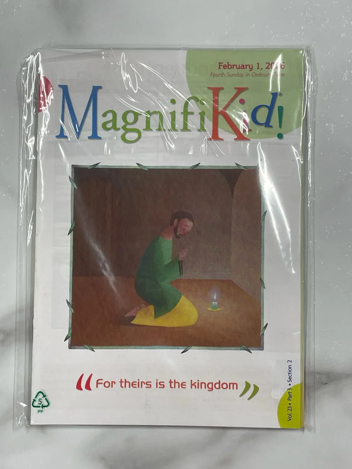 Magnifikid February