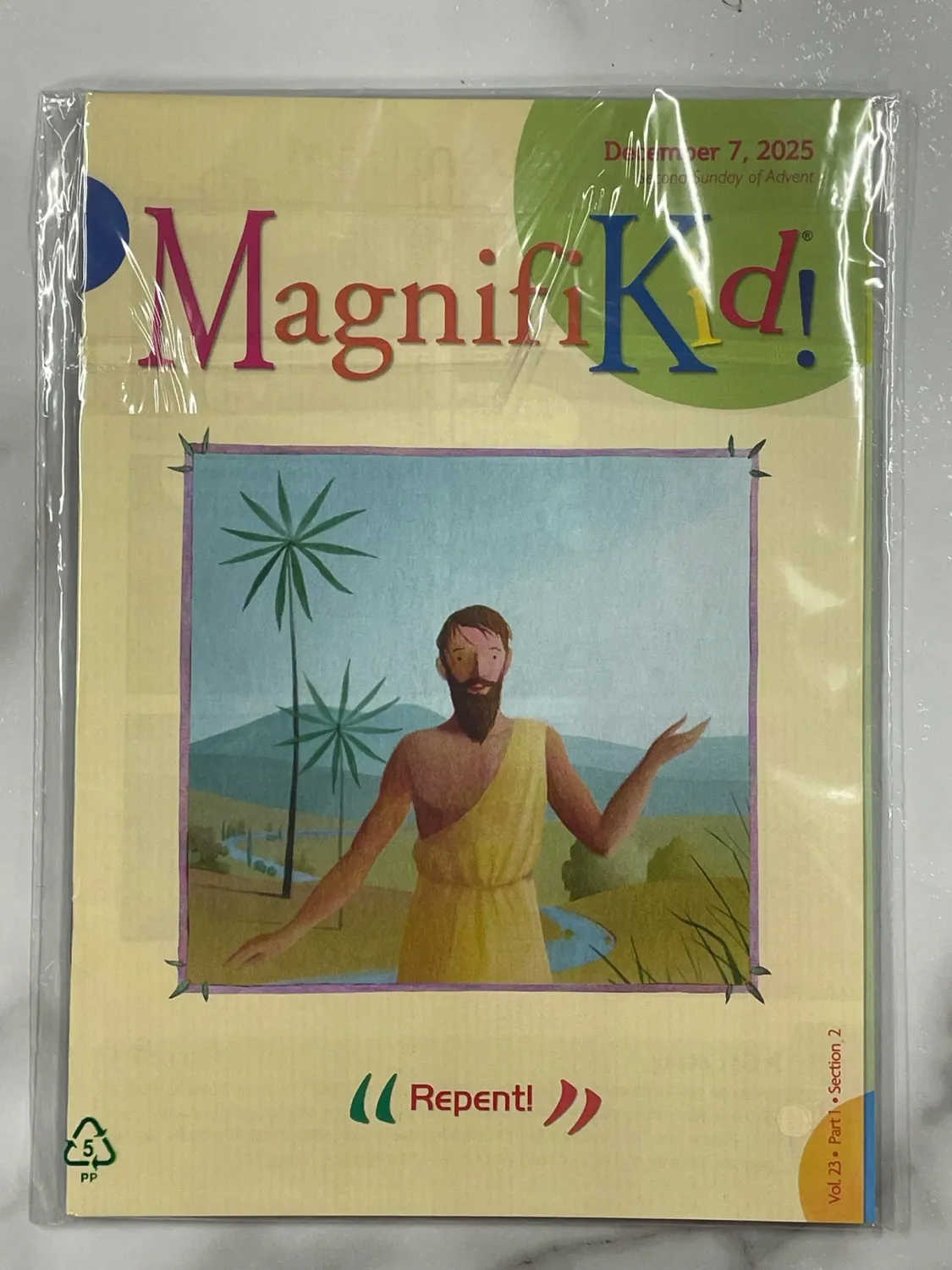 Magnifikid December