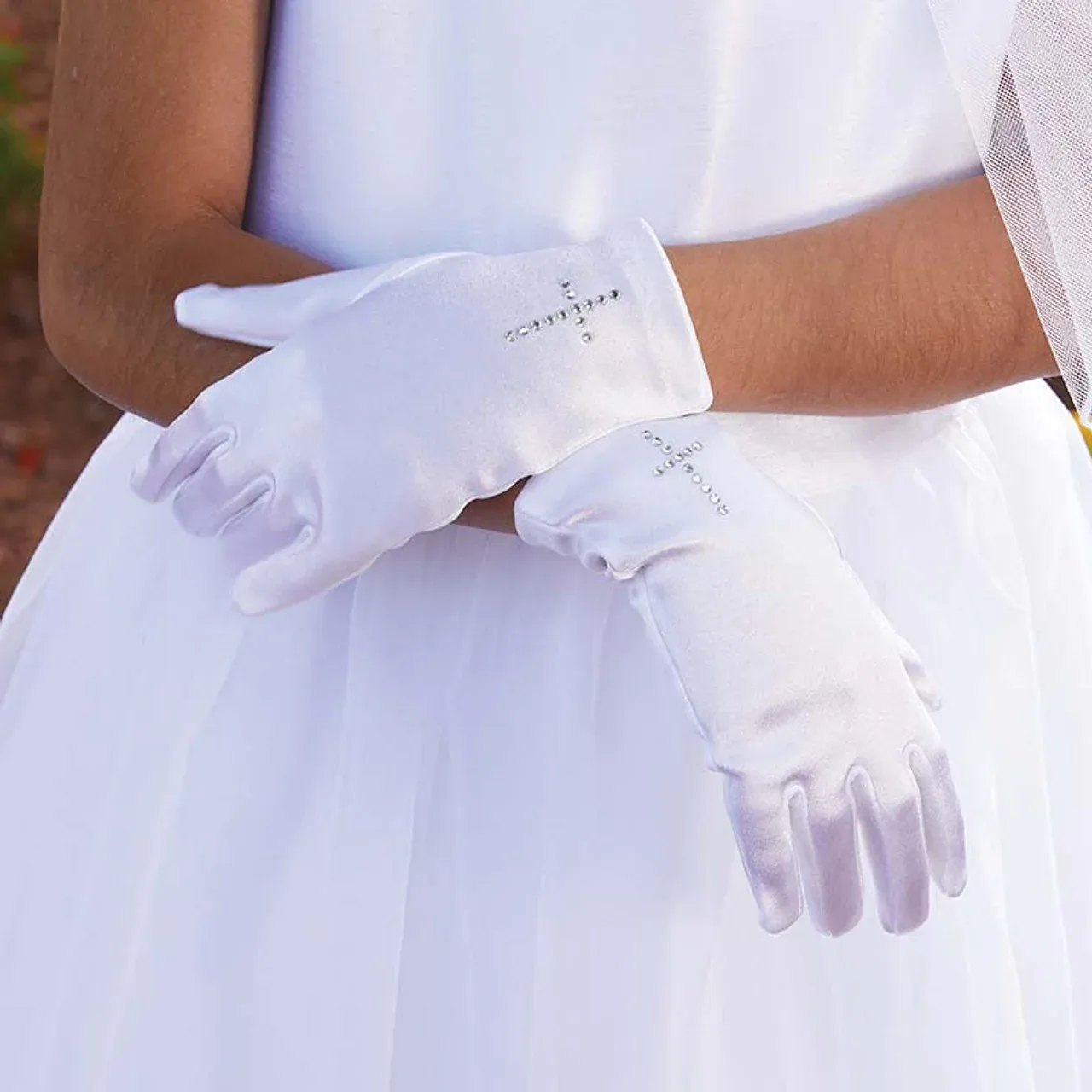 Fc Satin Gloves W/Pearl Cross