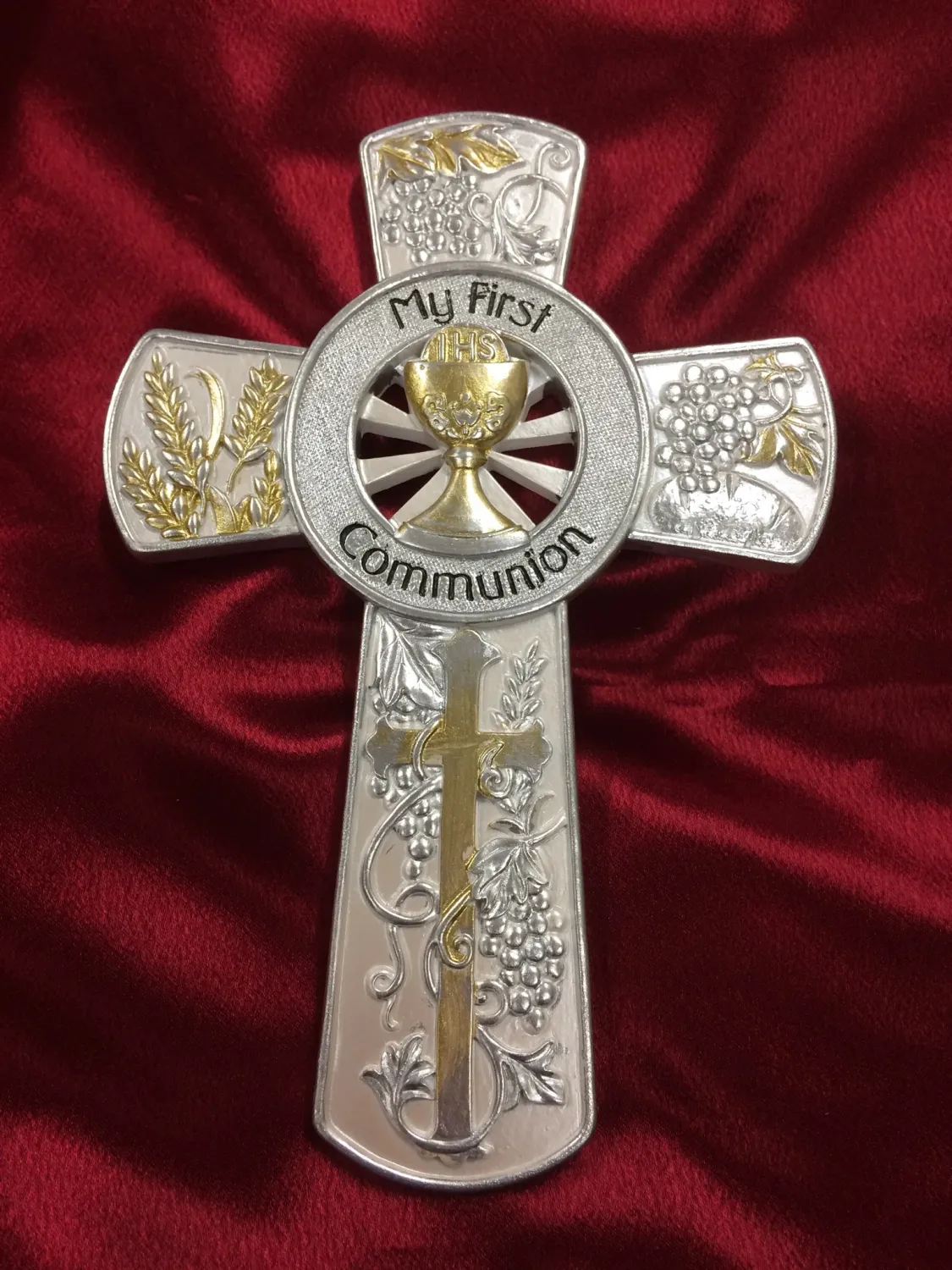 Communion Wall Cross W/Chalice