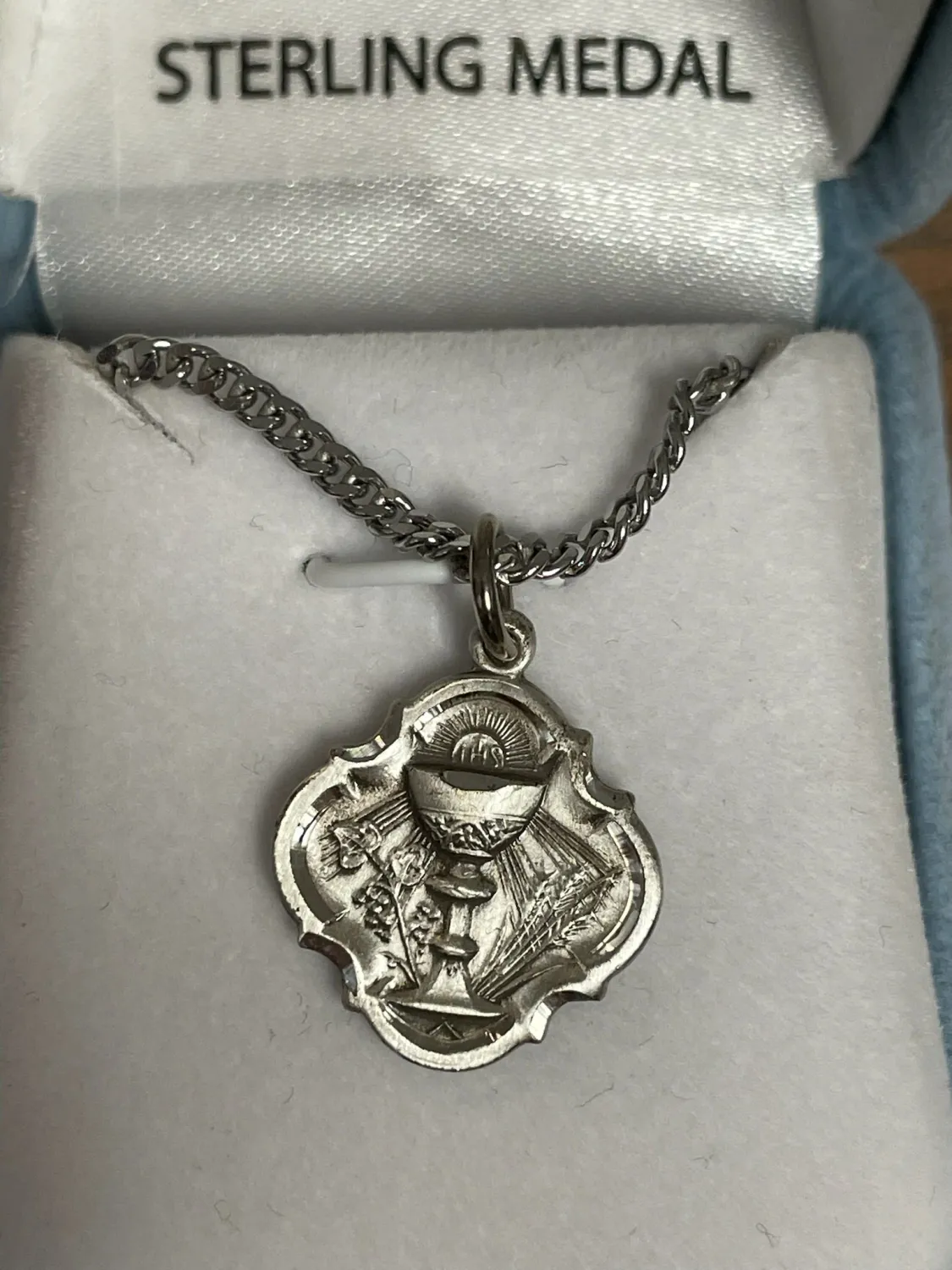 SS Baroque Communion 18" Chain