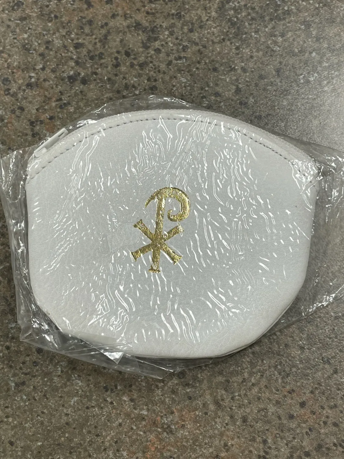White Round Rosary Case/Zipped