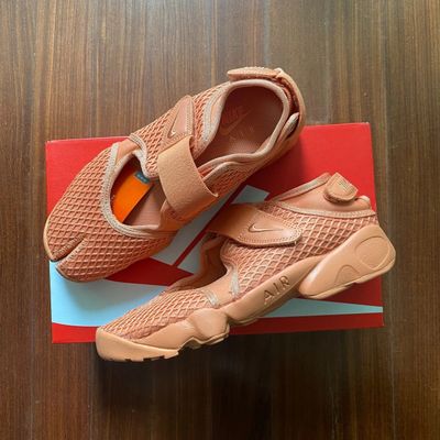 Air Rift Breathe Healing Orange Womens