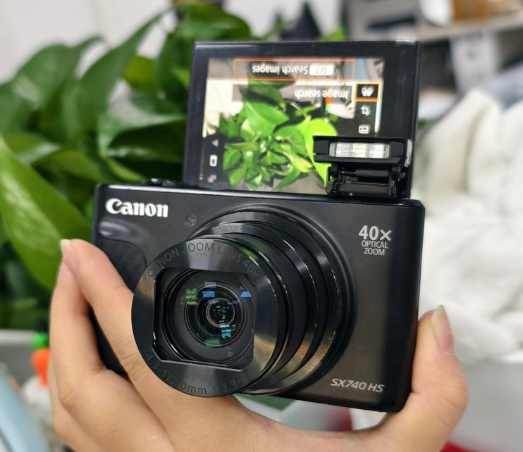 Canon PowerShot SX740 HS Digital Camera 20.3MP 40x Optical Zoom Black English