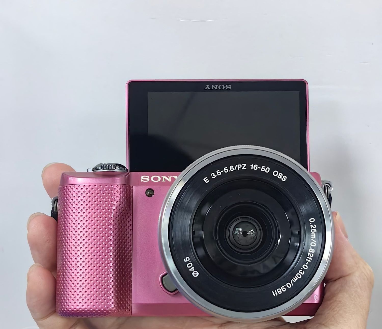 Sony Alpha A5000 Mirrorless Camera w/ 16-50mm Lens 20.1MP Flip-up Screen- Pink English