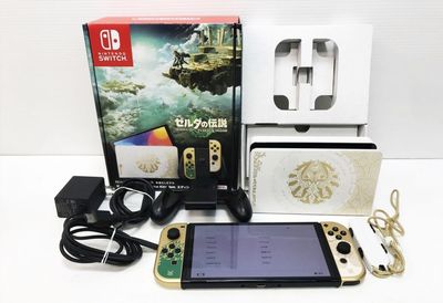 Nintendo Switch OLED The Legend of Zelda: Tears of the Kingdom Edition Complete.