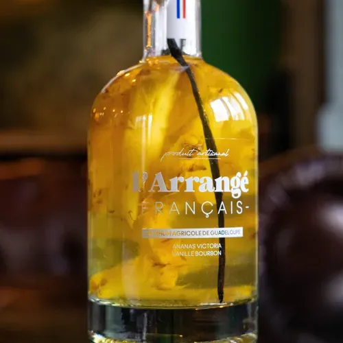Rhum arrangé Ananas Victoria - Vanille Bourbon