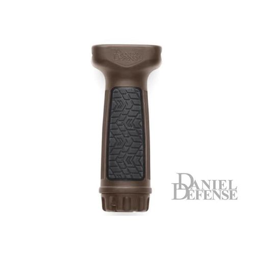 DANIEL DEF. VERTICAL FOREGRIP