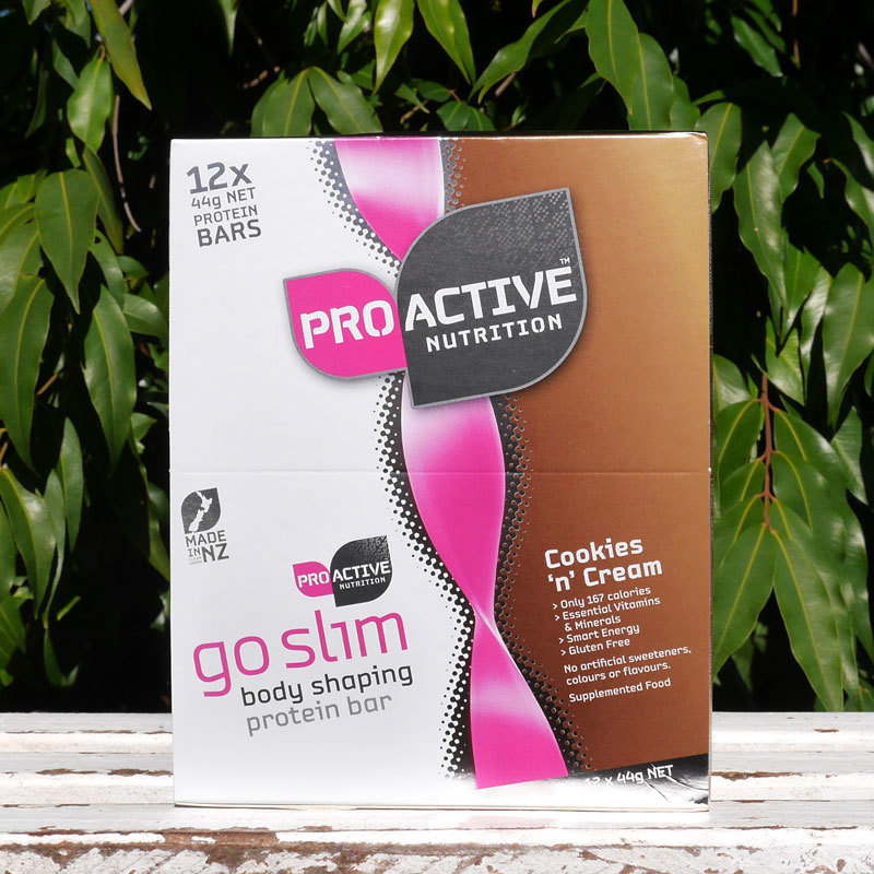GoSlim Cookies & Cream low carb bar for weight loss