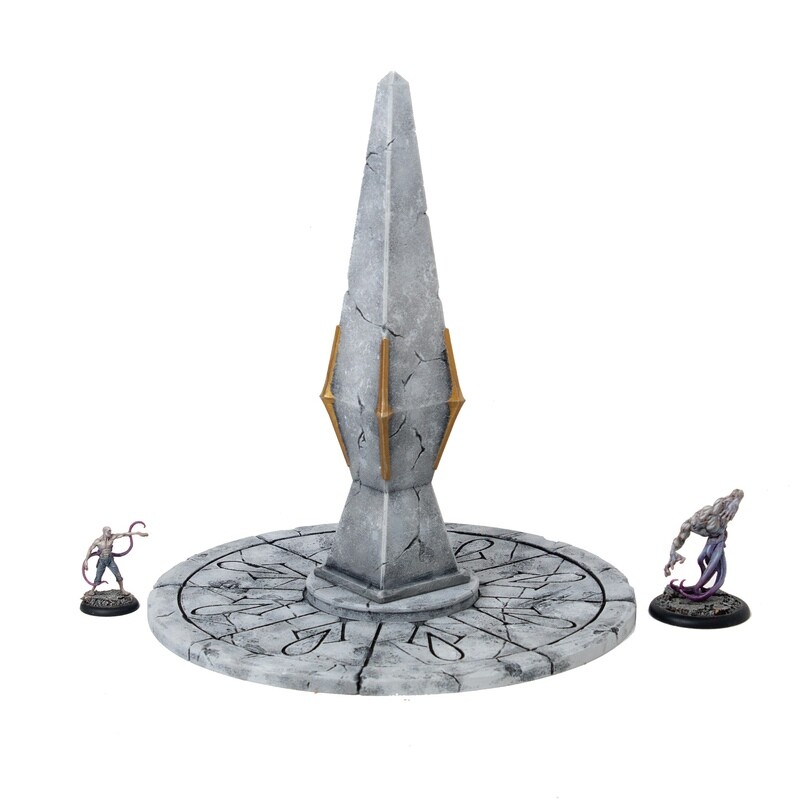 Argent Pylon with Arcane Dais