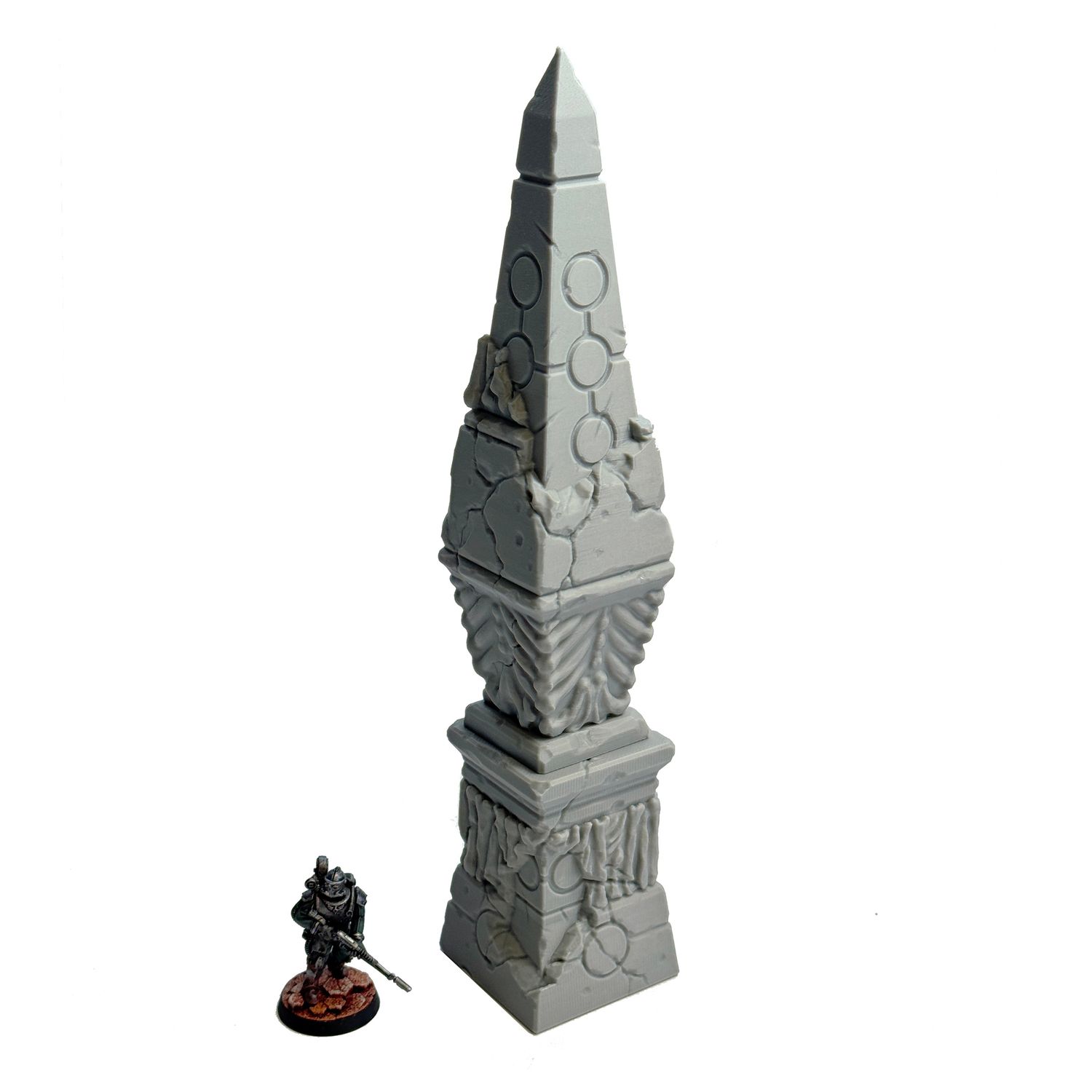 Tomb World Pylon