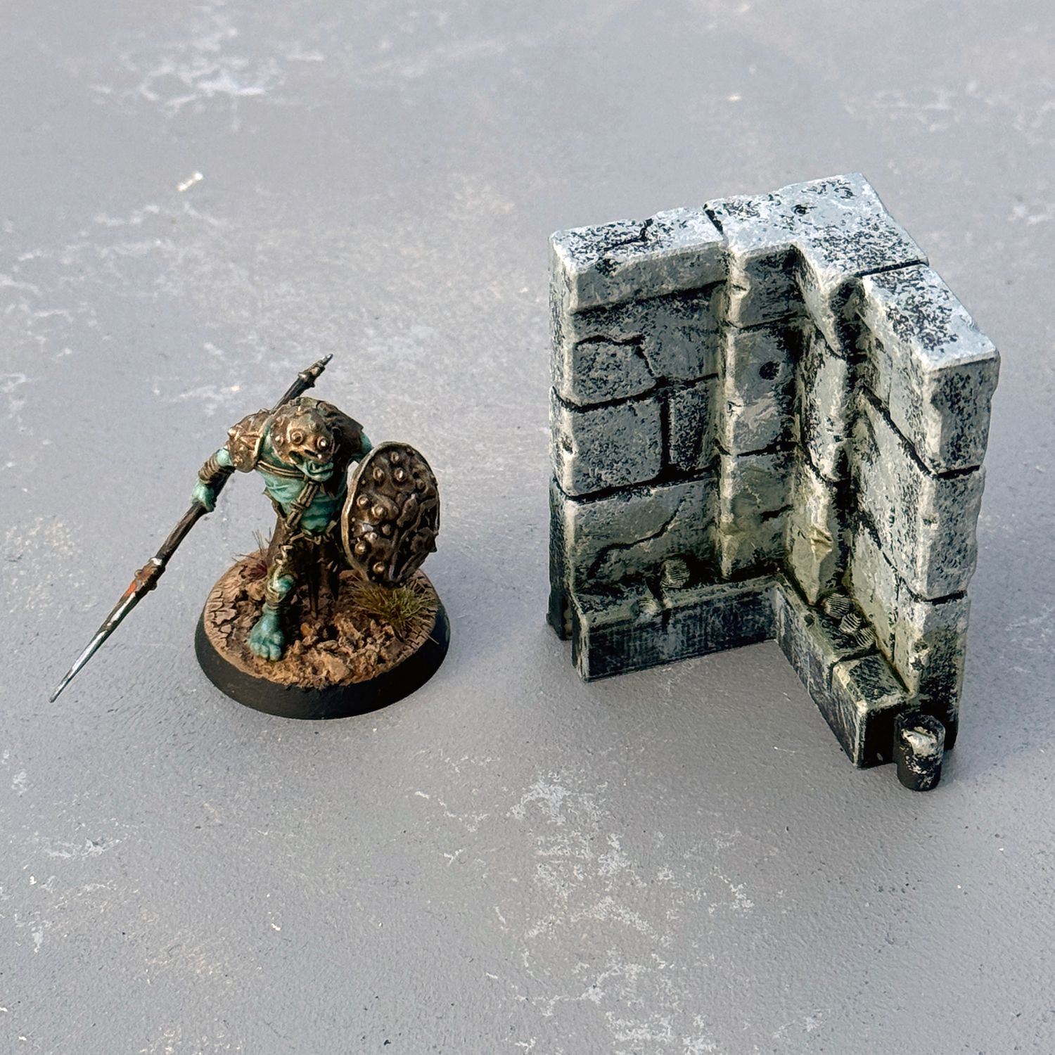 Necrosian Crypt Large Corner