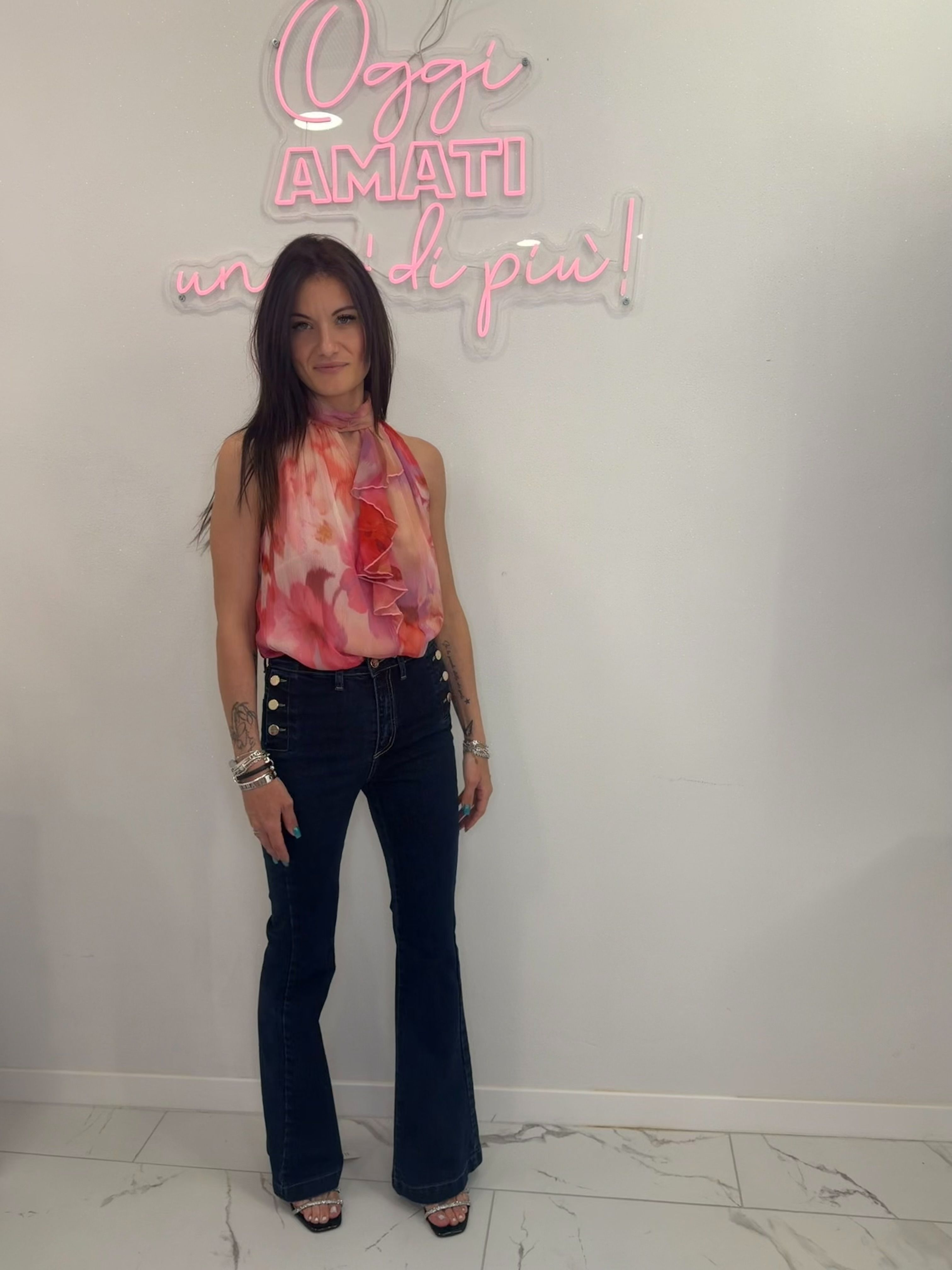 Jeans a zampa con bottoni,Rinascimento.