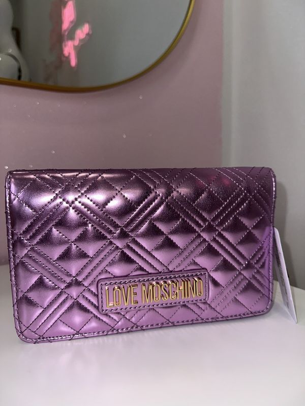 Borsa LOVE Moschino Viola metal. Borsa LOVE Moschino Viola metal.