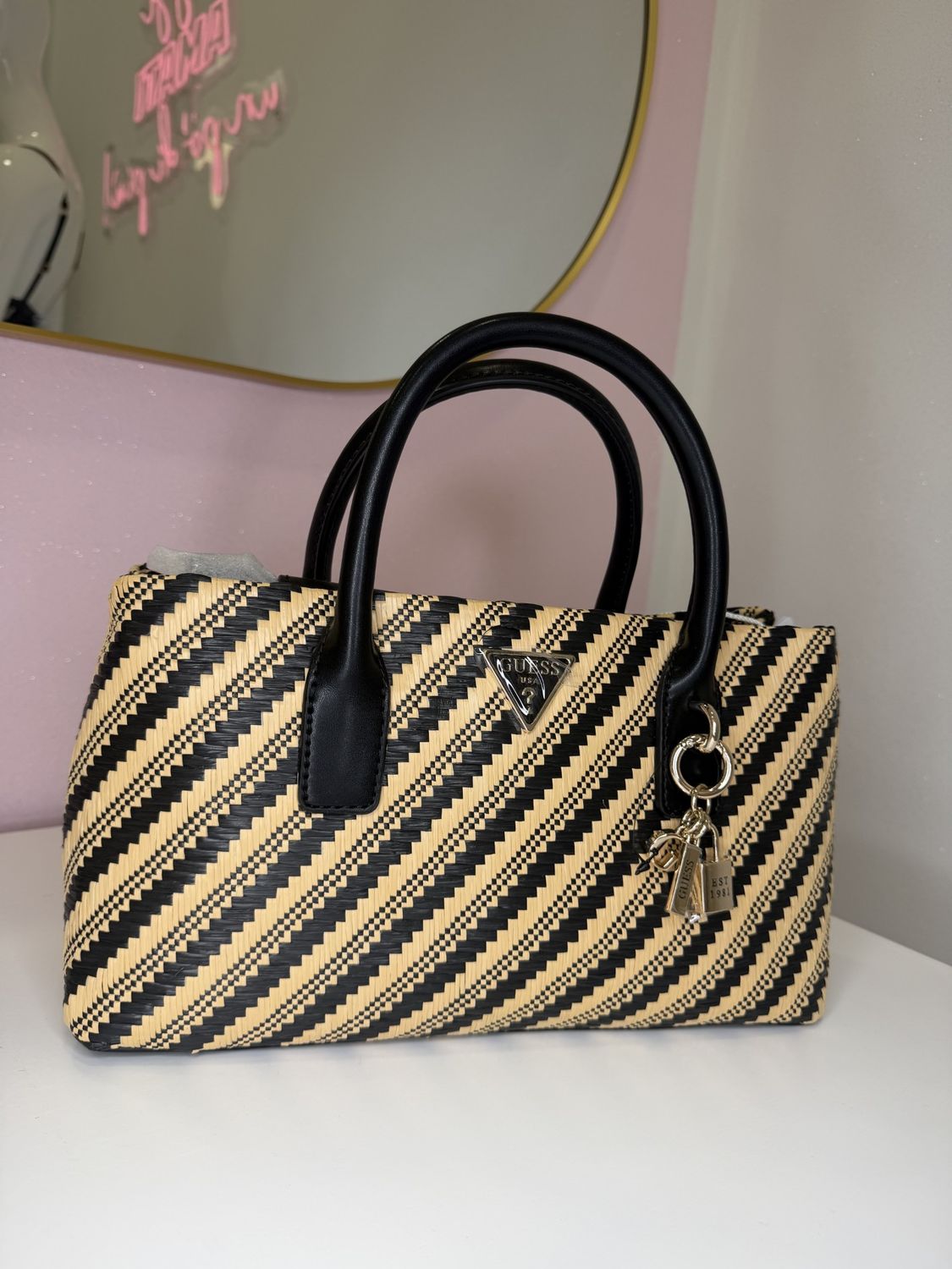 BORSA GUESS