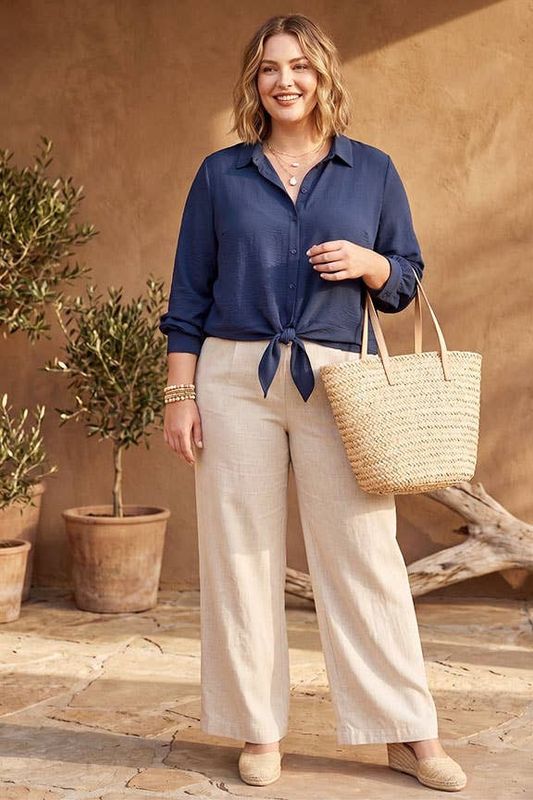 Tie-Front Button Shirt: Navy / 1X