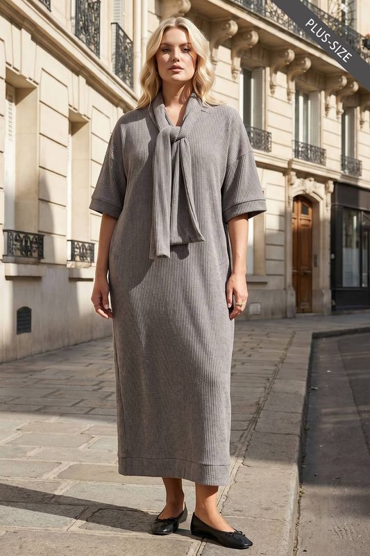 Relaxed Fit Ribbed Maxi Dress