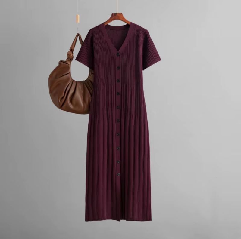 Single Breasted V- Neck Short Sleeve Slim Maxi Dress