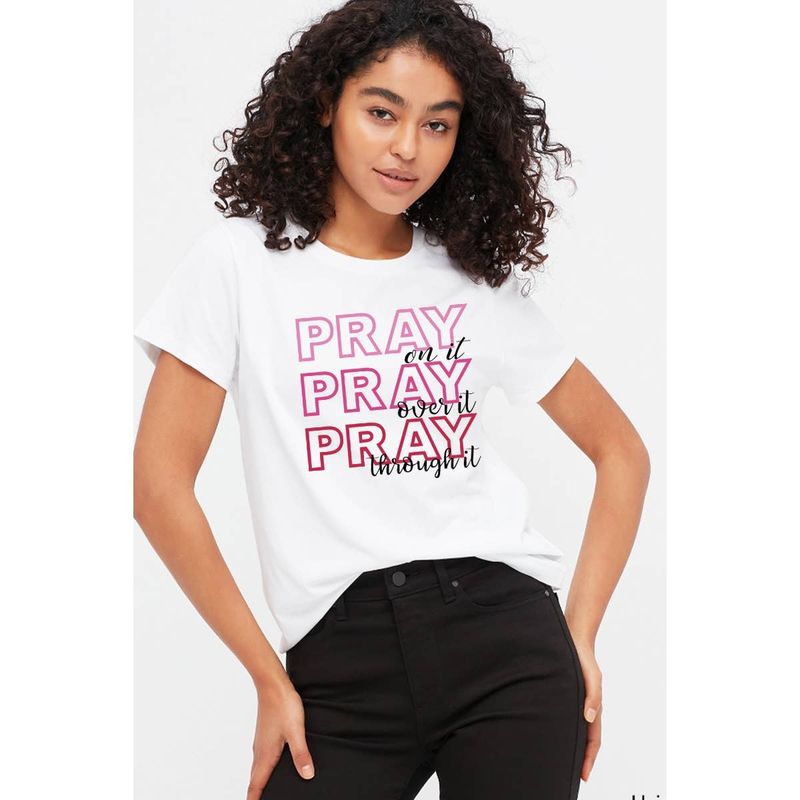 PRAY GRAPHIC WOMEN TEE