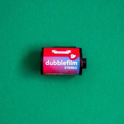 Dubble Film - Stereo ISO 200 35mm 36 Exposures