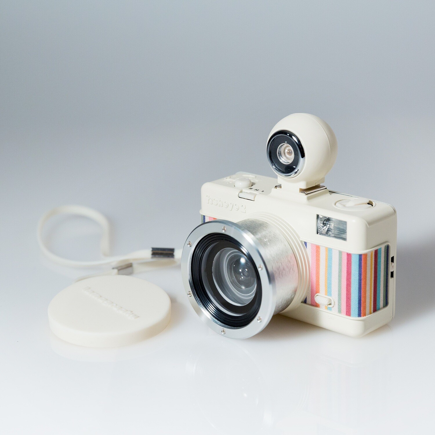 Lomography Fisheye No. 2 Acapulco - 35mm Fisheye Camera