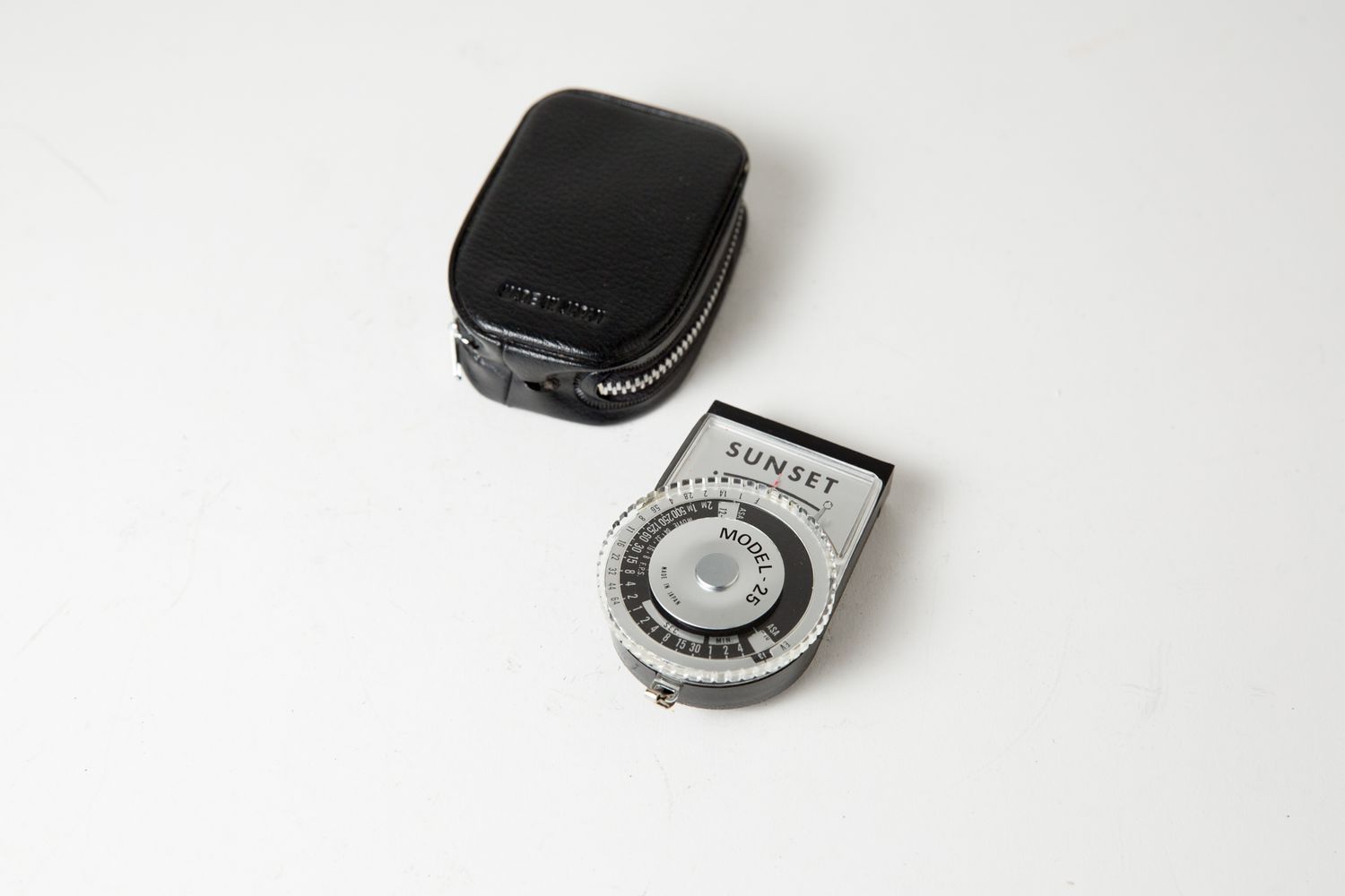 Sunset Model-25 Light Meter