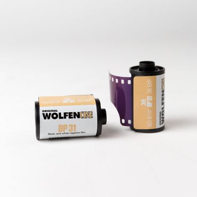 Exp. 10/24 Wolfen Cine DP31 8 ISO 35mm Film [36 EXP]