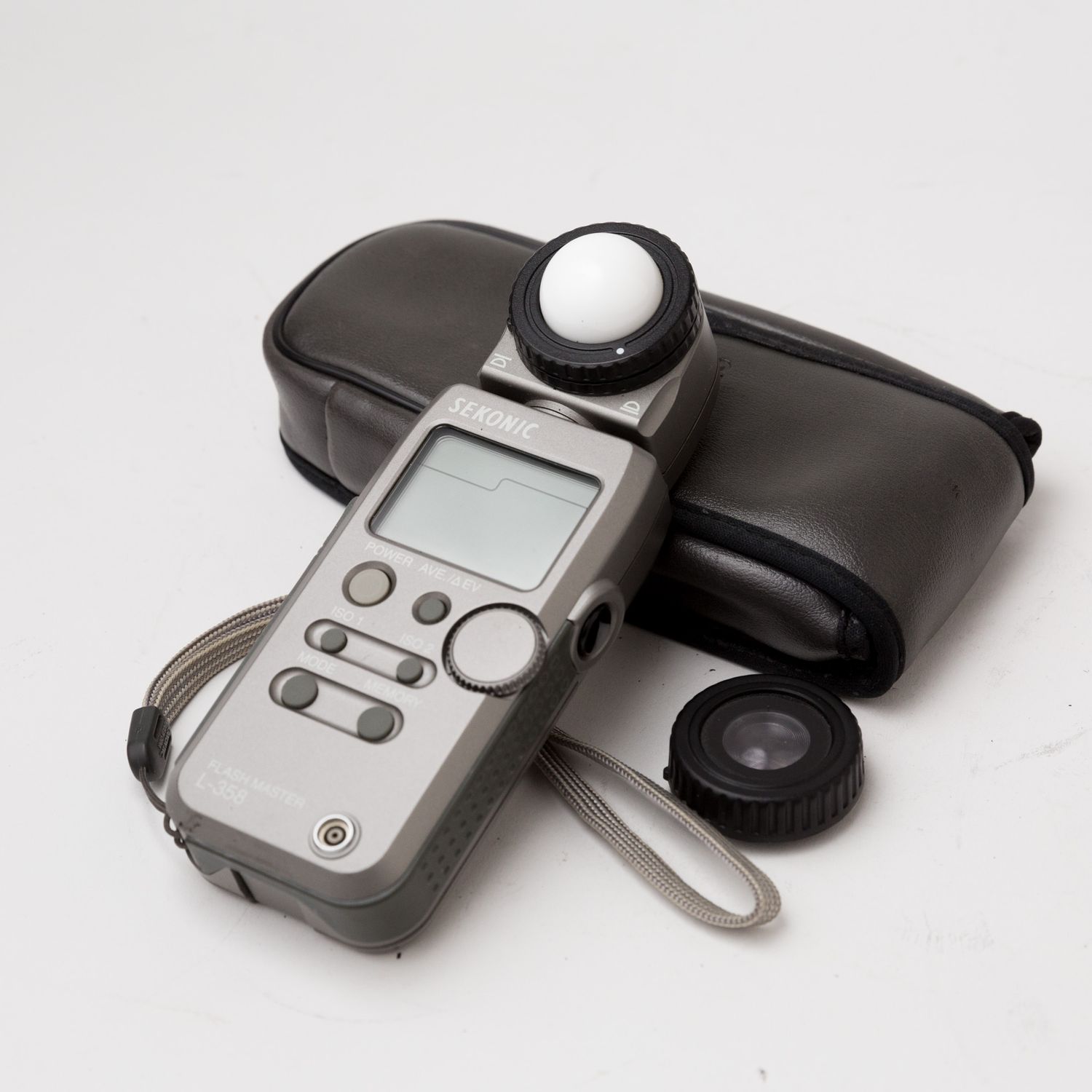 Sekonic L-358 Light Meter