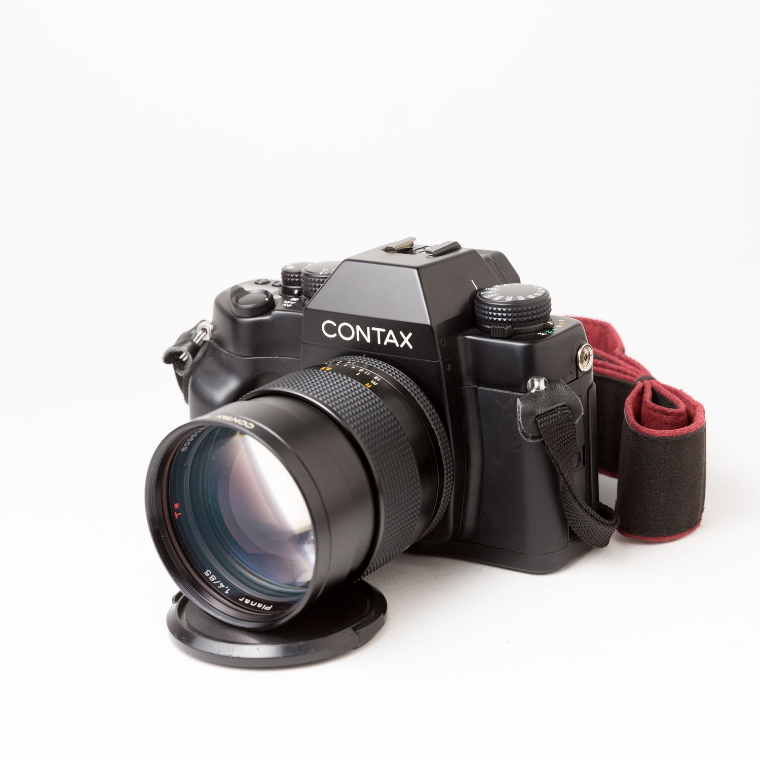 Contax RX with Zeiss 85mm f/1.4 Lens