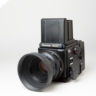 Mamiya RZ67 PROII 67 kit w/ 105mm, 65mm, Left-Hand Grip & Zinstax