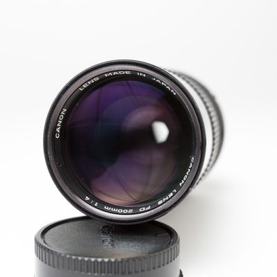 Canon FD 200mm f4 Lens