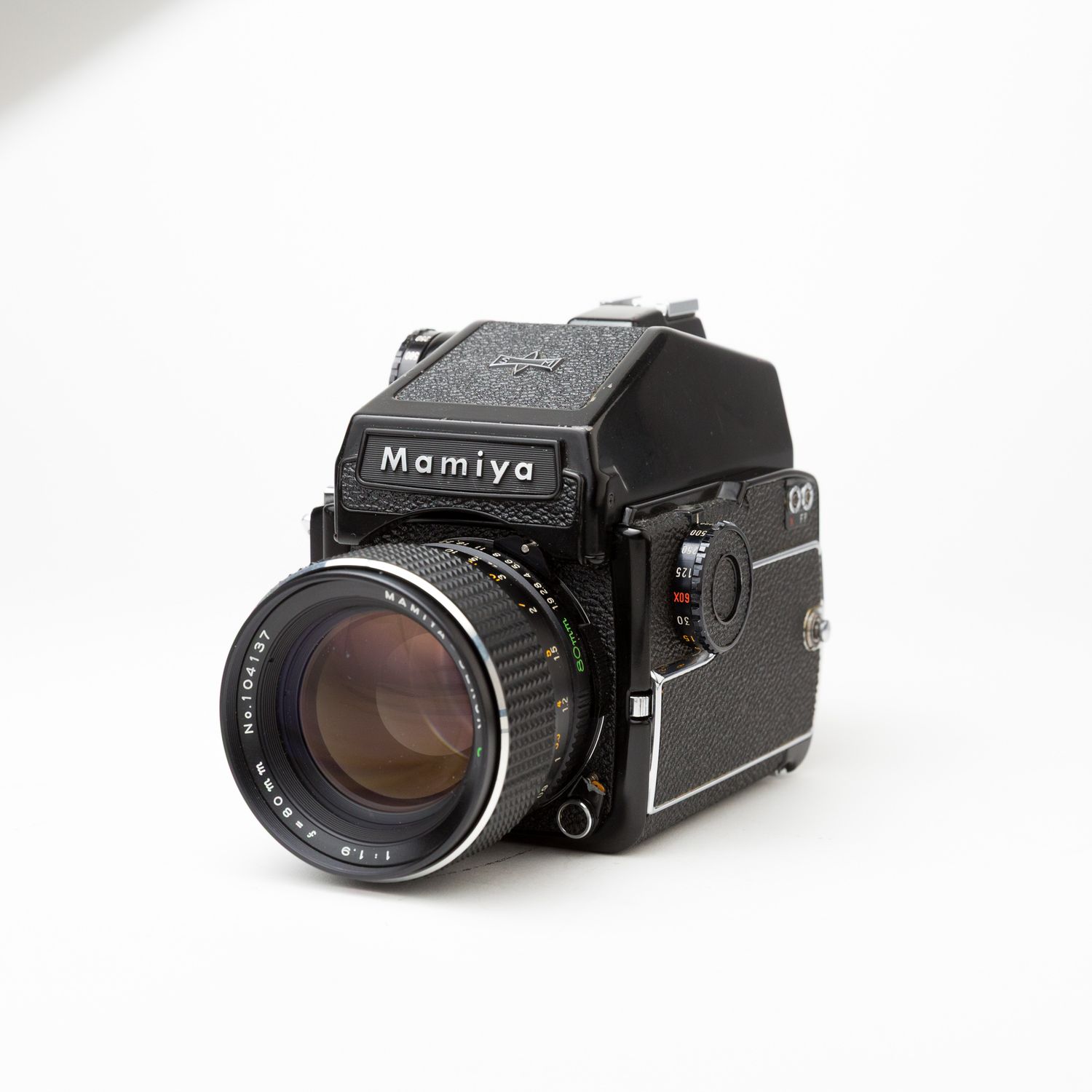 Mamiya M645 1000s W/ 80mm f/1.9 lens