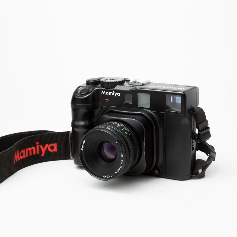 Mamiya 6 with 75mm f/3.5 lens