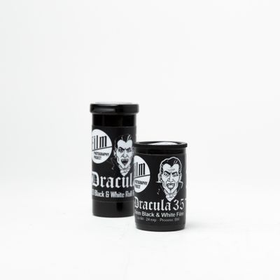 FPP B&amp;W Dracula 64 ISO