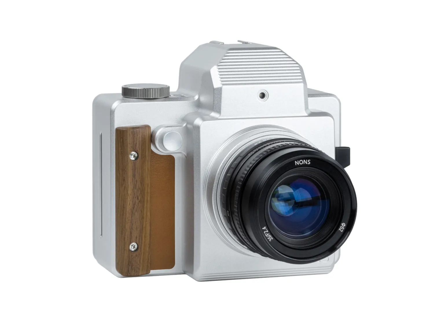 NONS SL645 w/ 35mm f2.4 lens