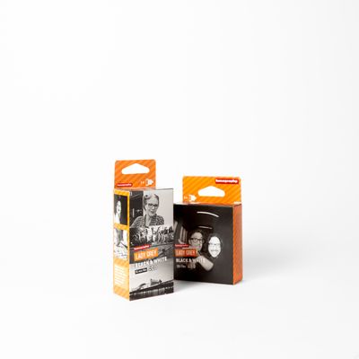 Lomo Lady Grey B&amp;W ISO 400