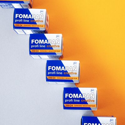 Expired FOMAPAN 200 Creative 35mm [24exp]