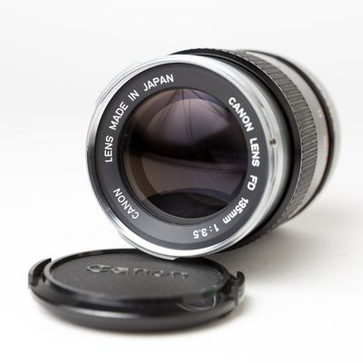 Canon FD 135mm f3.5 Lens