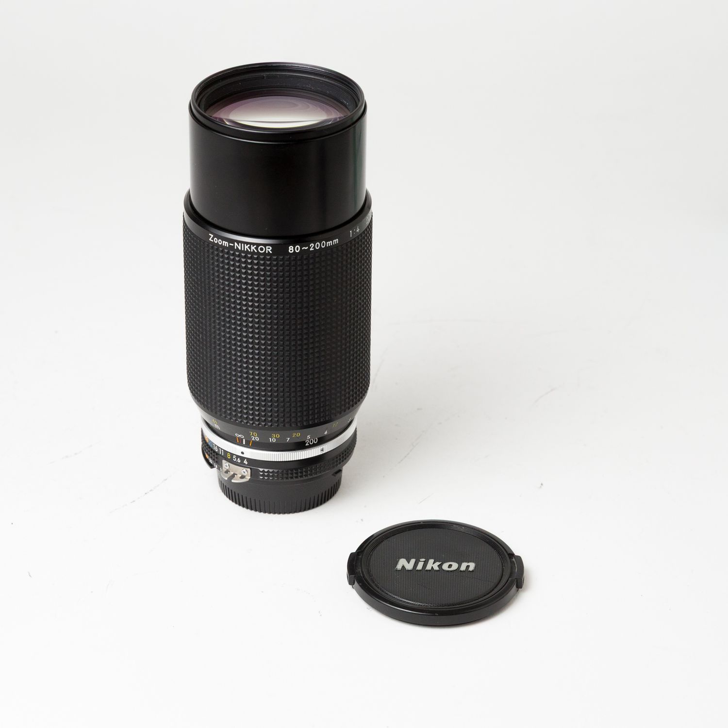 Nikon F zoom NIKKOR 80-200mm f/4 lens