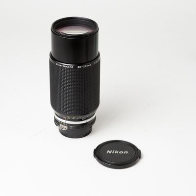 Nikon F zoom NIKKOR 80-200mm f/4 lens