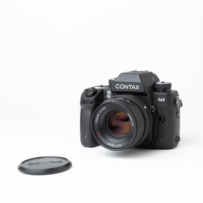 Contax N1 w/ Zeiss 50mm f/1.4