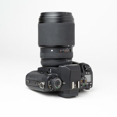 Contax N1 w/ Zeiss 70–300mm f/4–5.6