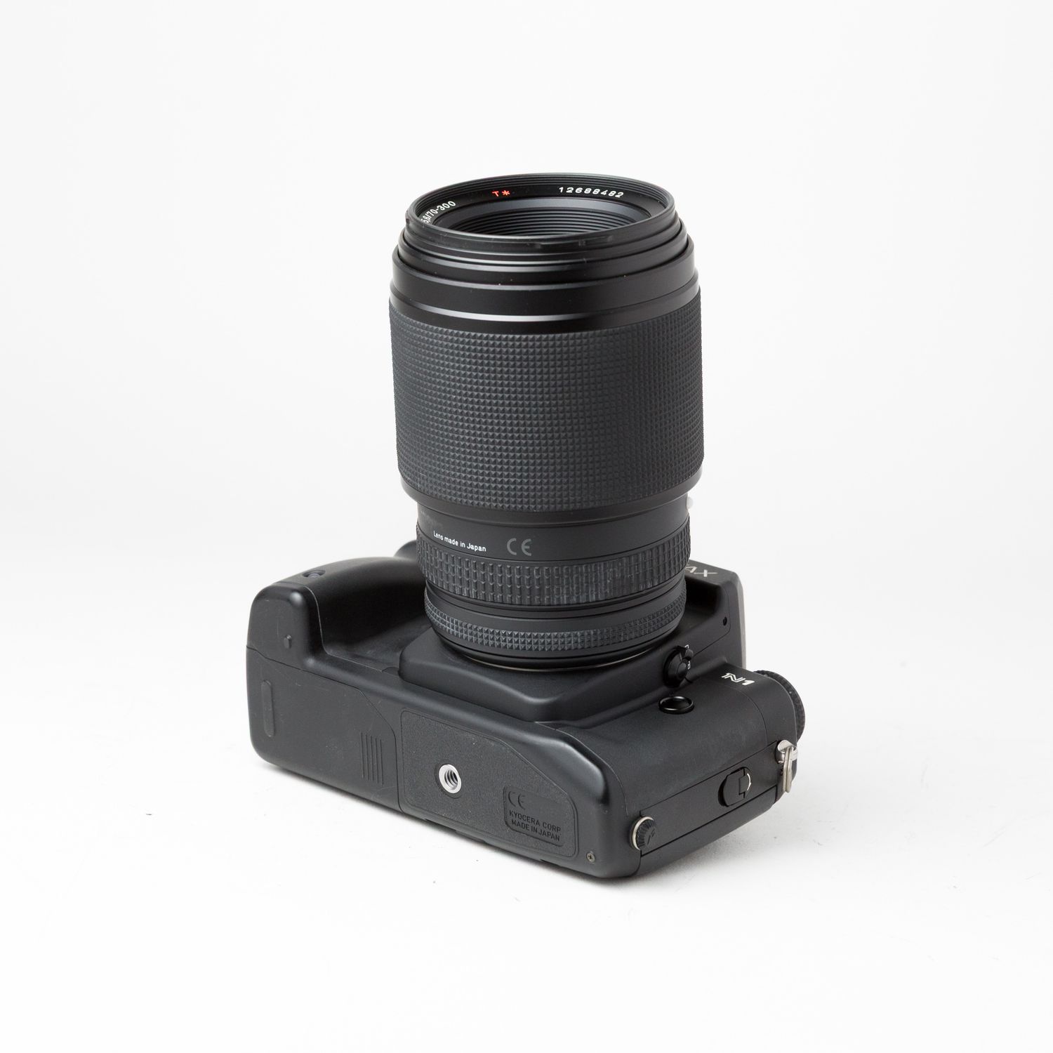 Contax N1 w/ Zeiss 70–300mm f/4–5.6