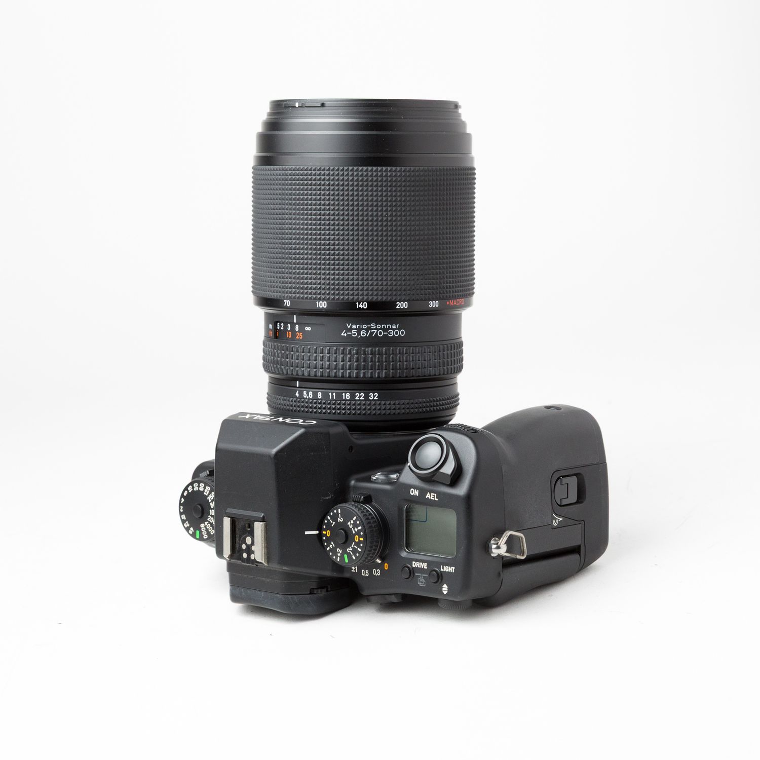 Contax N1 w/ Zeiss 70–300mm f/4–5.6