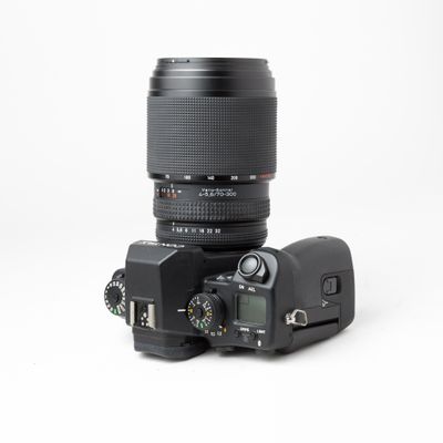 Contax N1 w/ Zeiss 70–300mm f/4–5.6