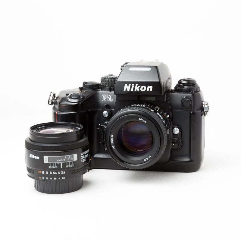 Nikon F4 50mm f/1.4&24mm f/2.8セット Nikon F4 w/ 50mm f/1.4, and 24mm f/2.8 lenses